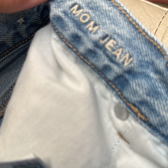 American Eagle denim shorts - Picture 2 of 2